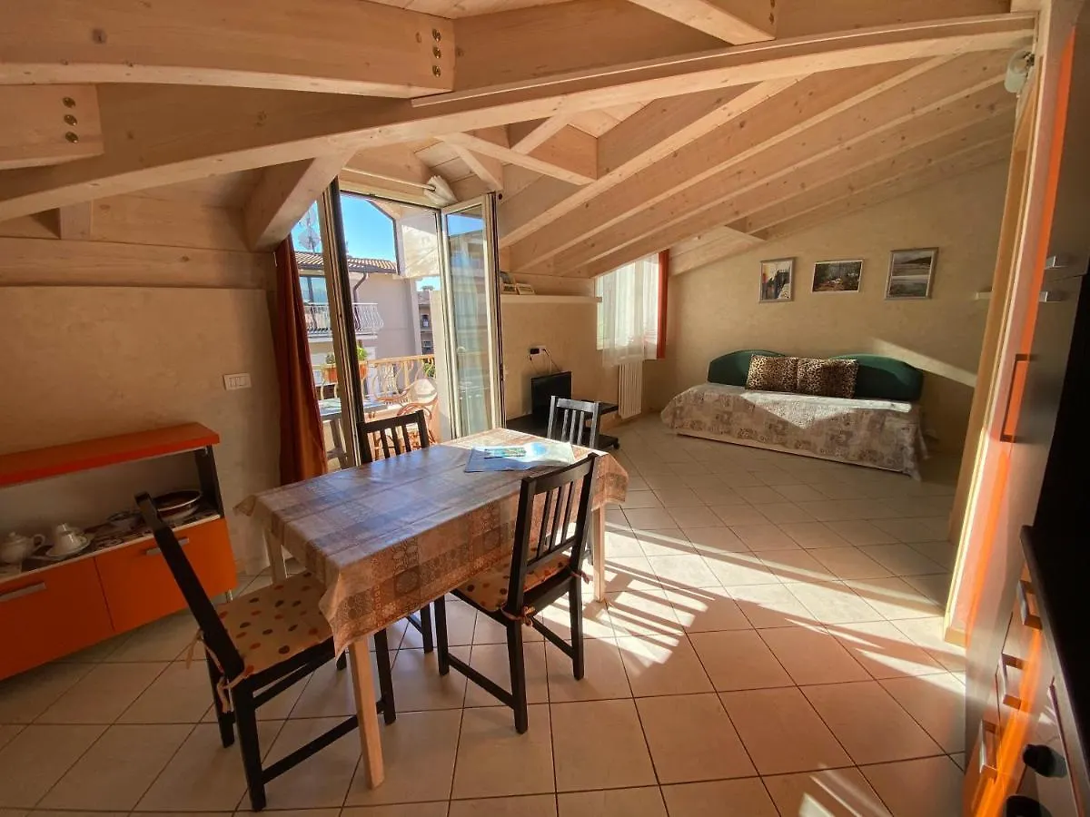 Apartament Appartamenti Jamaica Sirmione Włochy